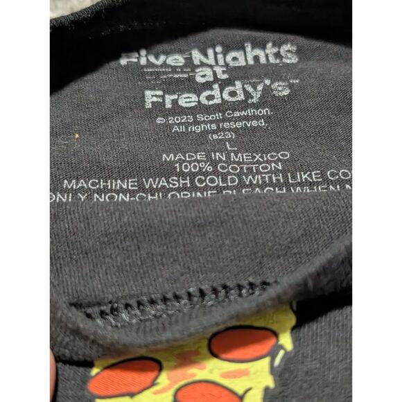 Five Nights At Freddys Boys Large Size Shirt Video Game Tee T-Shirt - Picture 3 of 5